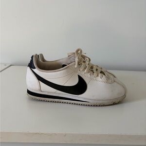Nike Women’s Cortez White Shoes